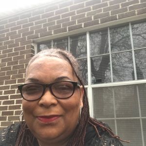 Meet your Posher, Carol